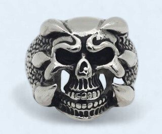 Skull Claw Ring