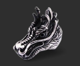 Black Stone Eyes Dragon Ring