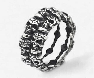 Double Skull Ring