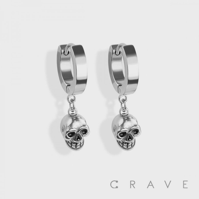 SS w/ Black Eyes Skull Earrings