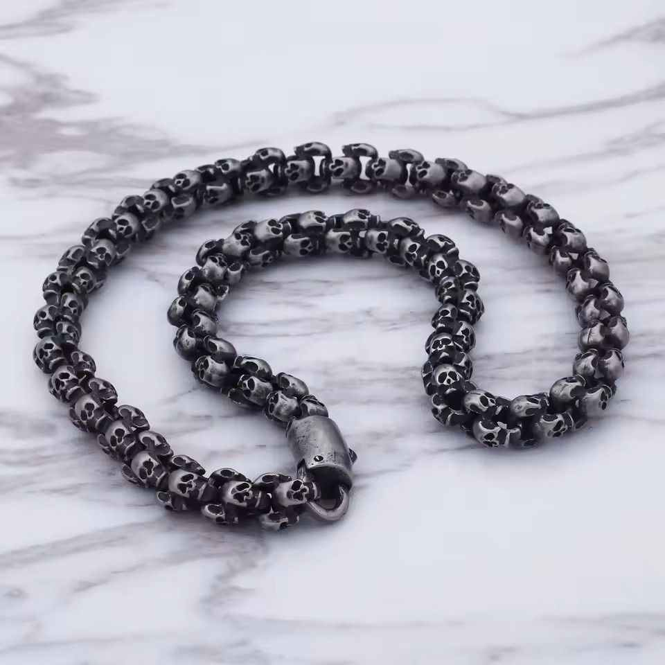 32" Brushed Silver Skull Head Link Chain Necklace