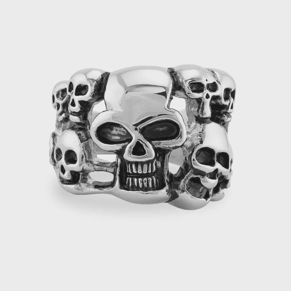 Detailed Skulls Ring