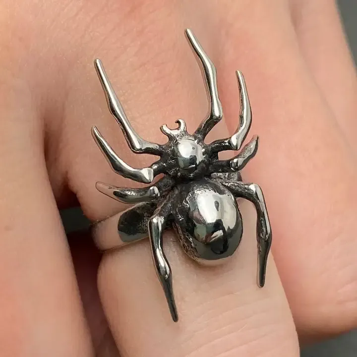 Gothic Unisex 316L Stainless Steel Spider Ring