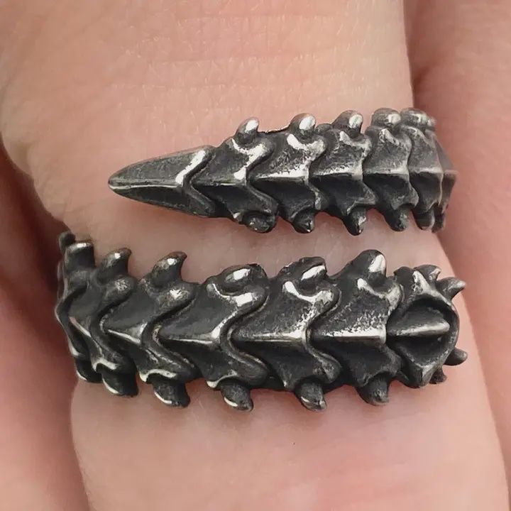 SS Blackening Dragon Bone Ring