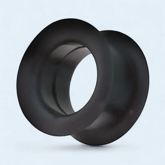 0G 8mm Silicone Black Tunnel Plug