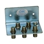 ERDUNGSWINKEL  MIT 5 F-BUCHSEN