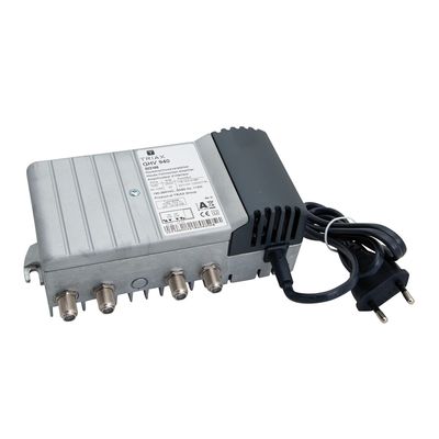 Triax GHV 940 Verstärkung  vorwärts 40 dB, rückwärts 26/32 dB, max.