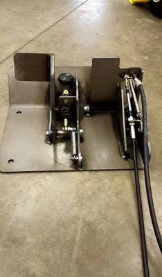 Combo: Gas/Brake (Right Hand)