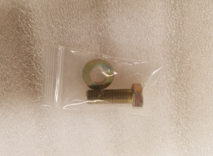TH400 TRANSMISSION YOKE BOLT KIT