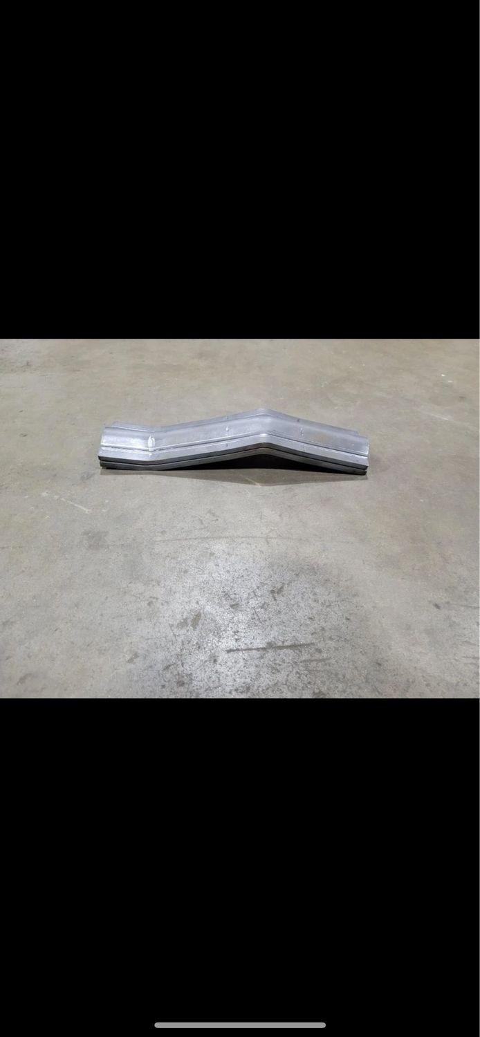 15″ 80-02 Ford Peaked Front Plate