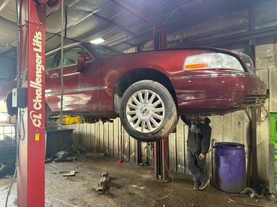 03 Lincoln Town Car