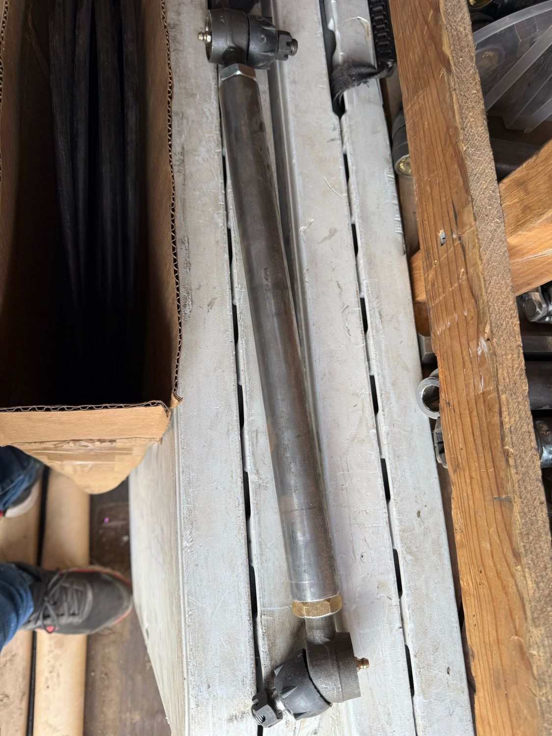 Full Size Car Tie Rods