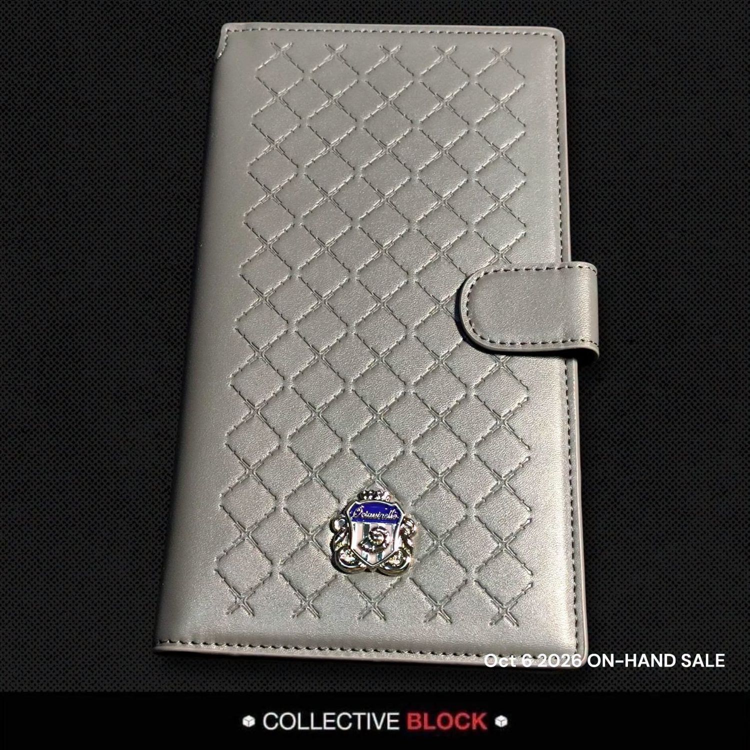 Twisted Wonderland Octavinelle Slim Multi-Case Pouch
