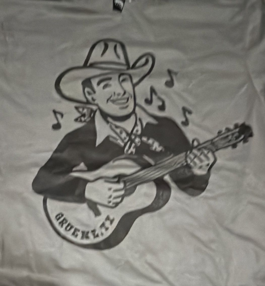 Singing Cowboy - MED