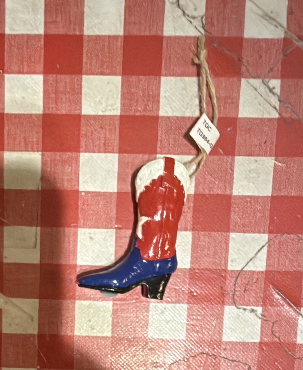 R/W/B boot w/Gruene orn