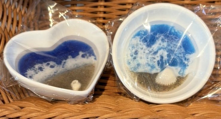 Porcelain & Resin dish