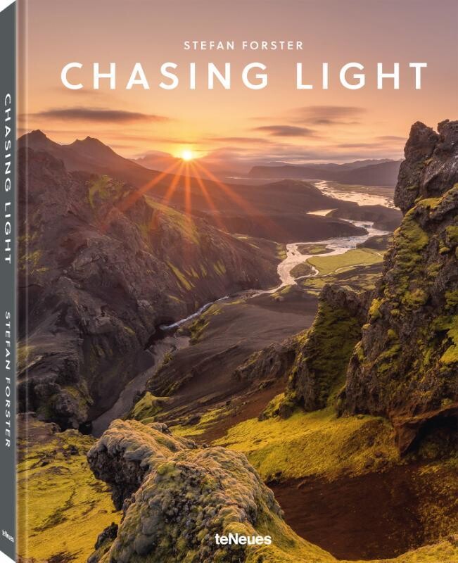 Chasing Light - Stefan Forster