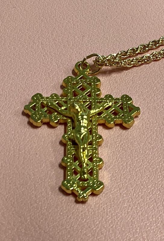 GOLD CHAIN AND FILIGREE CROSS