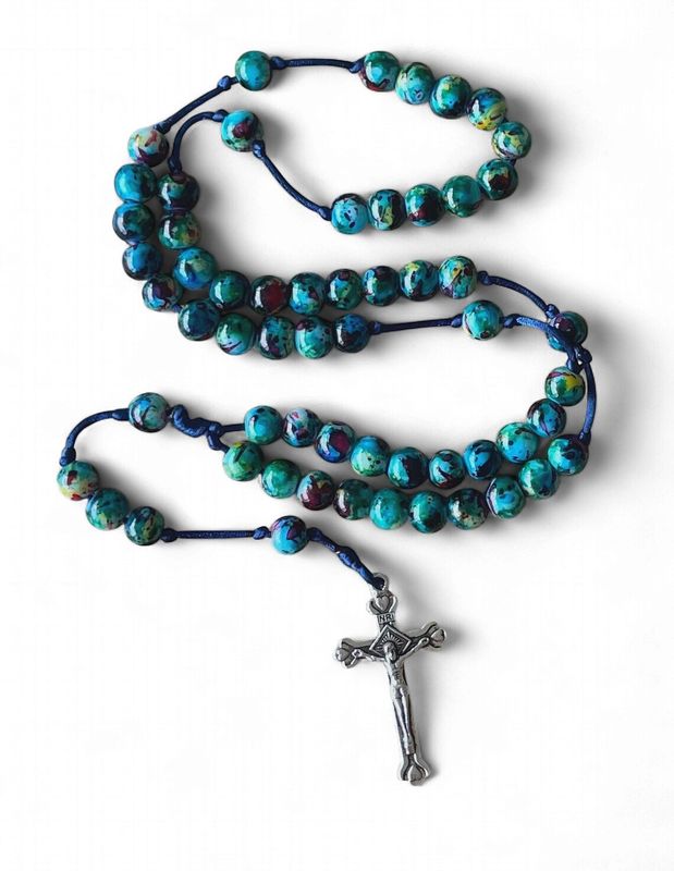 RADIANT ROSARIES - GLASS ROSARIES