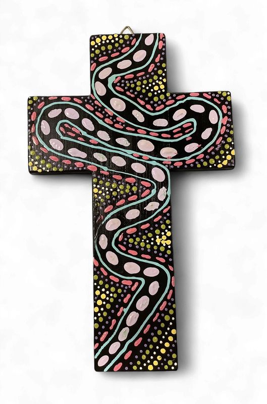 INDIGENOUS CROSS HAND PAINTED 20CM TT