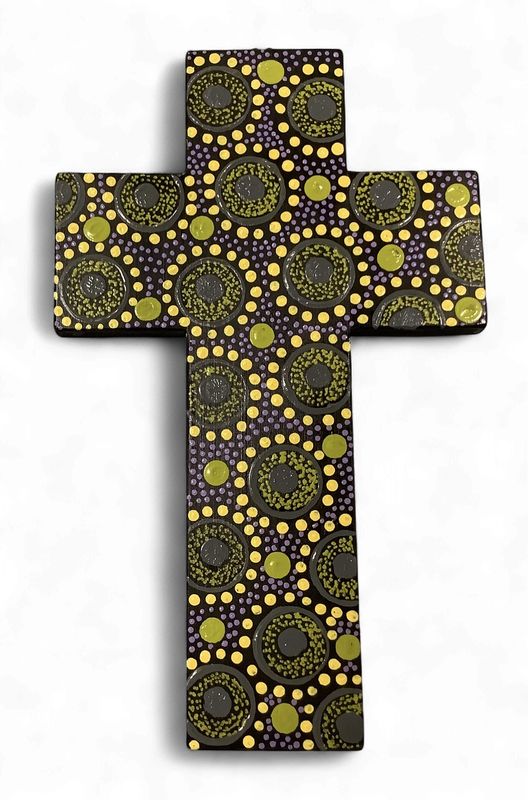 INDIGENOUS CROSS HAND PAINTED 20CM OO