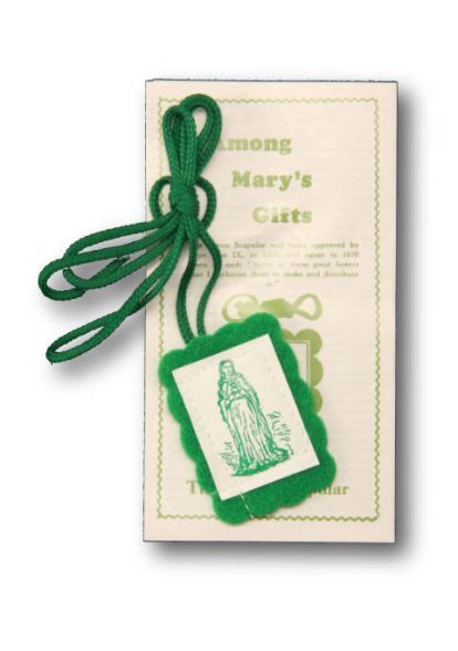 SCAPULAR GREEN WITH LEAFLET