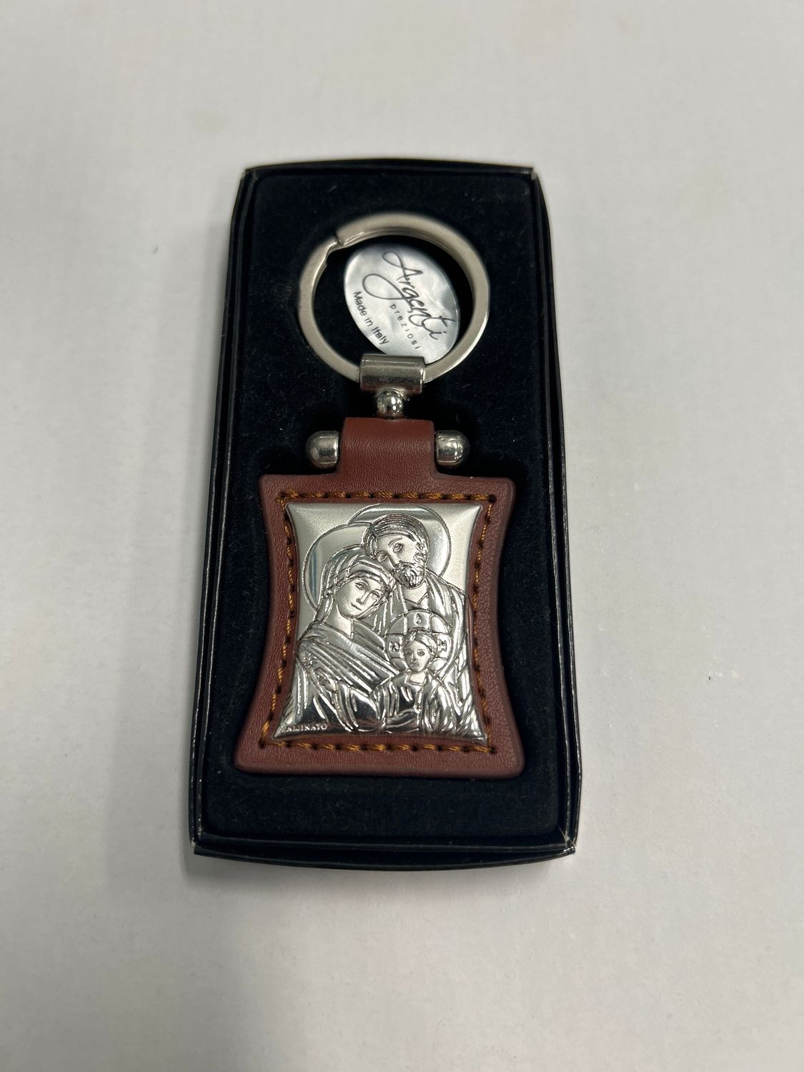 KEYRING LEATHER HOLY FAMILY