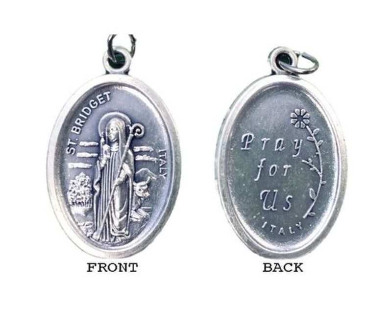 MEDAL ST BRIDGET SILVER OXIDE 22MM OVAL