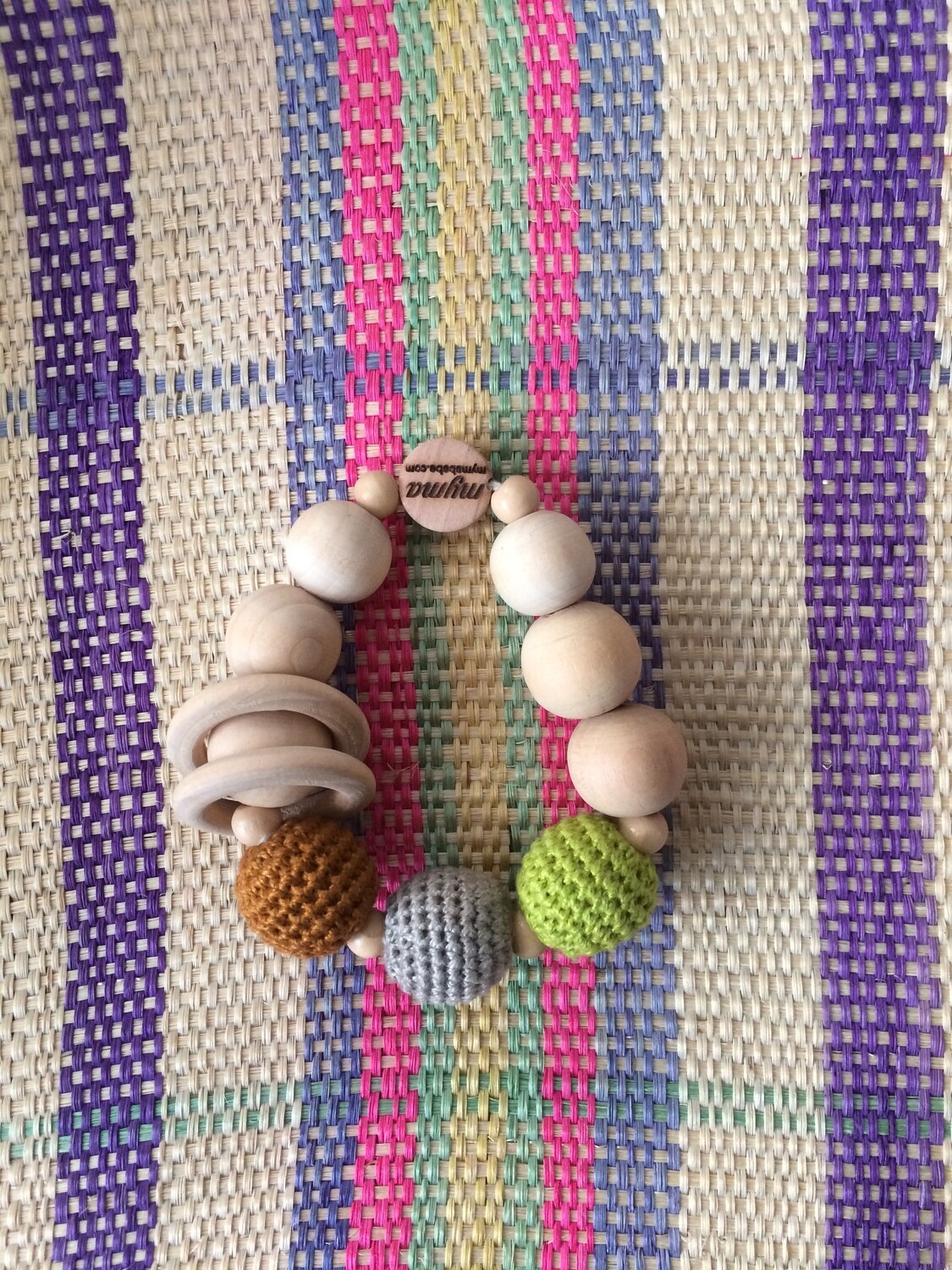 Mordedera tipo pulsera