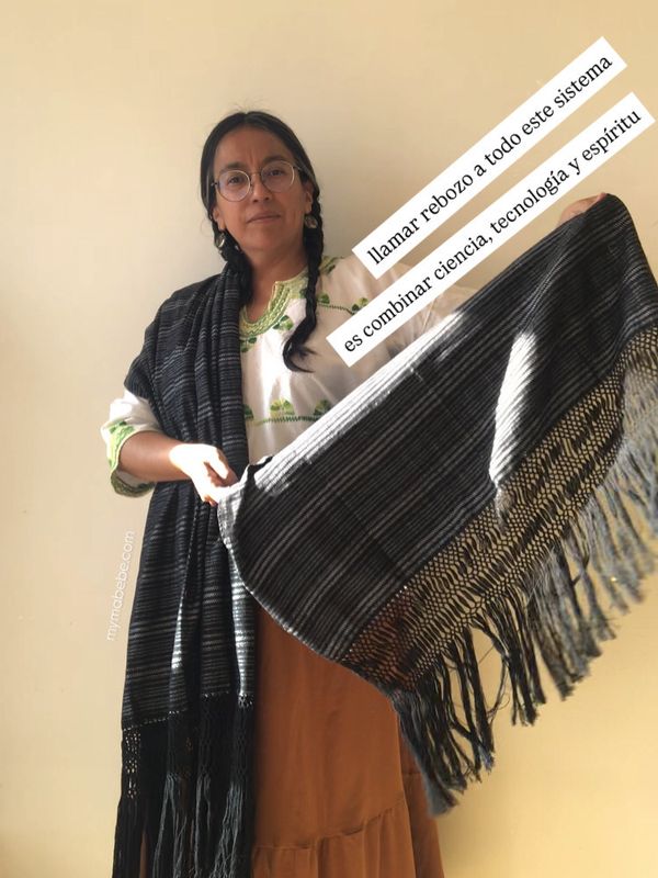 rebozo de hilo negro