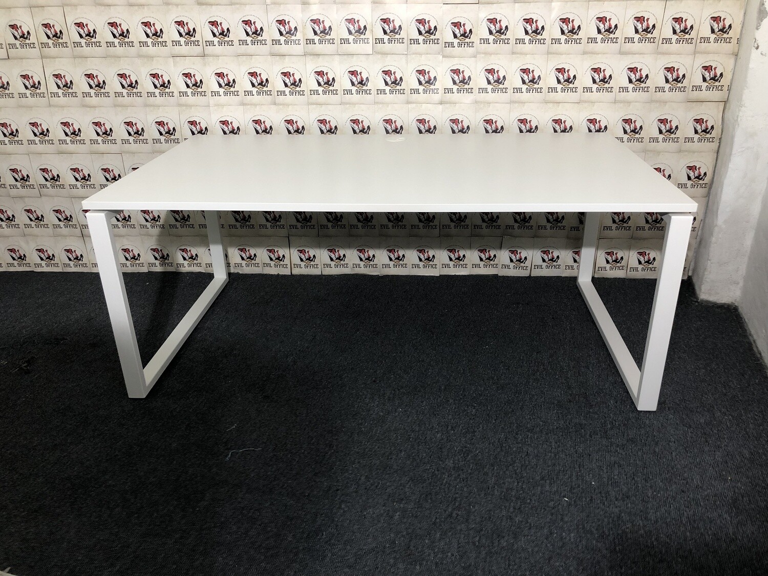Schreibtisch von Bejot in Weiß 180cm