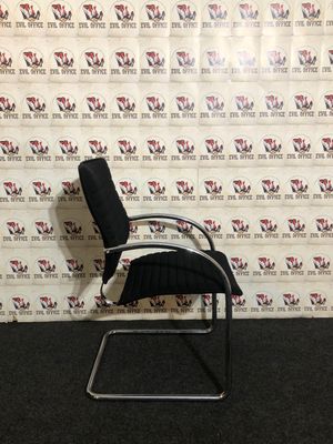 Thonet S 74 Freischwinger von Josef Gorica in Schwarz