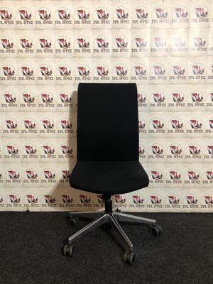 Bürodrehstuhl von Bejot in Schwarz