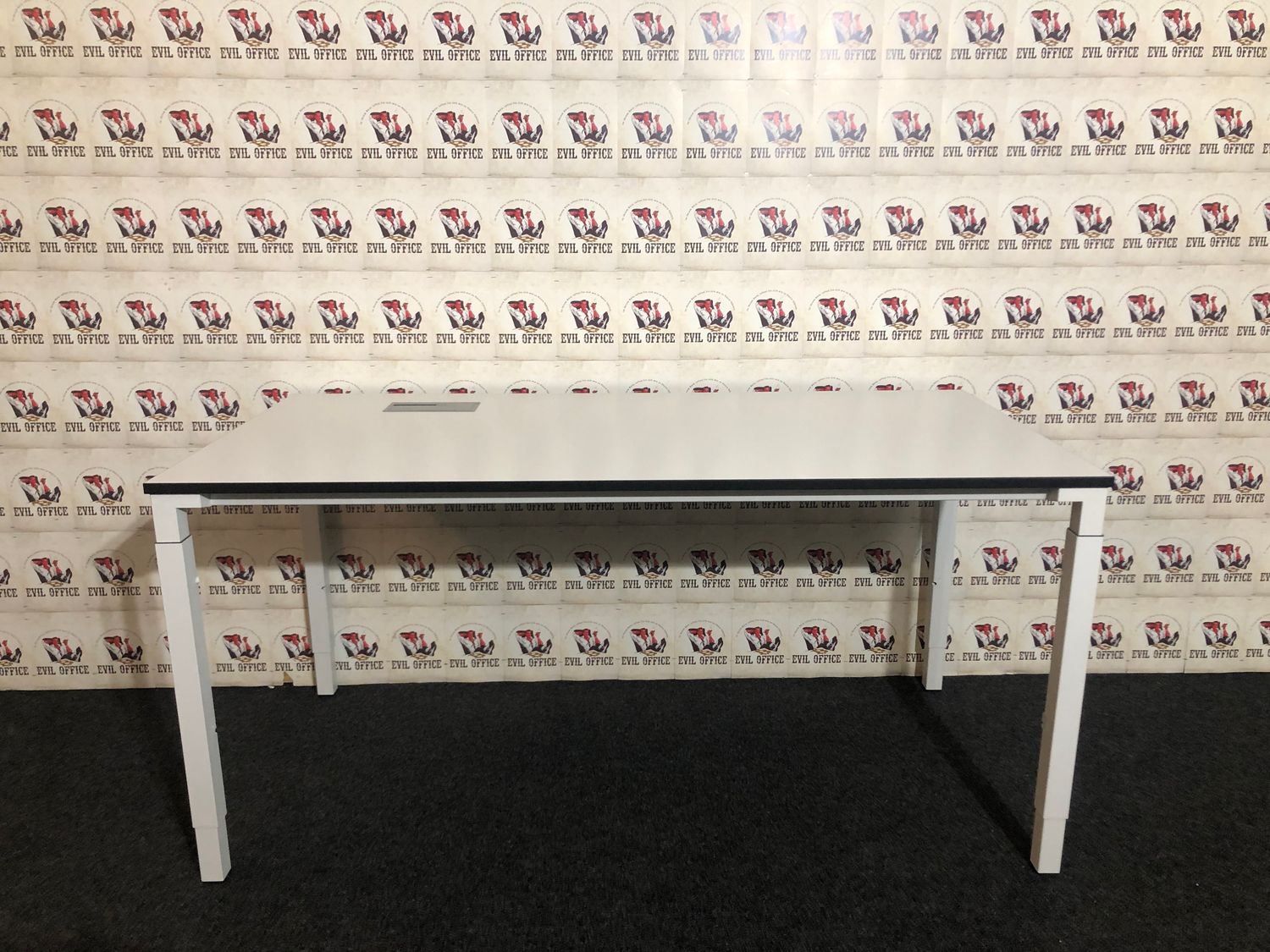 Schreibtisch von Steelcase Weiß / Schwarz 160 x 80cm #5