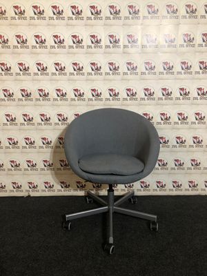 Bürodrehstuhl Konferenzstuhl von Ikea Skruvsta in Grau