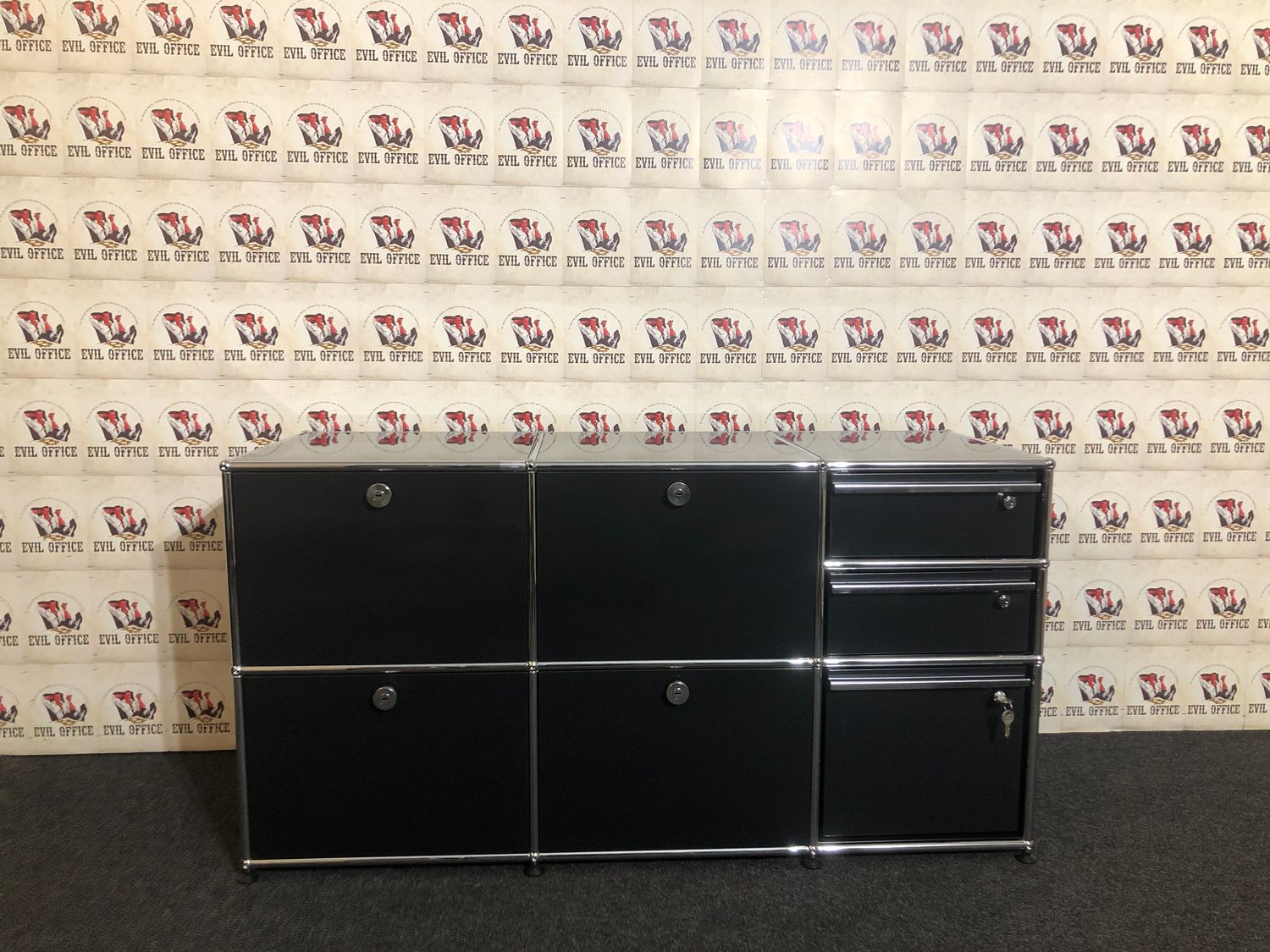 USM Haller Standcontainer Sideboard in Schwarz Design