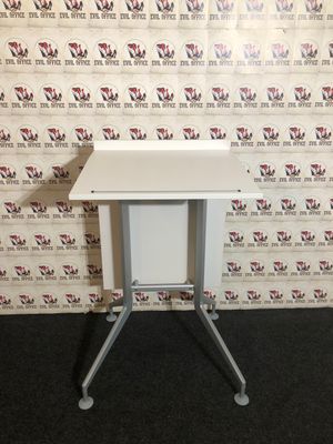 Stehpult Rednerpult von Haworth in Weiß Aluminium