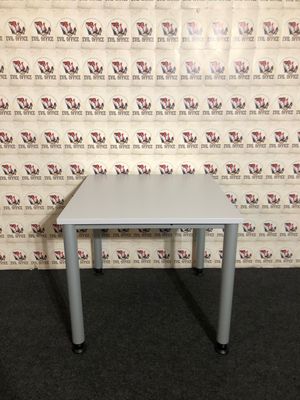 Schreibtisch Besprechungstisch Tisch in Lichtgrau 80cm