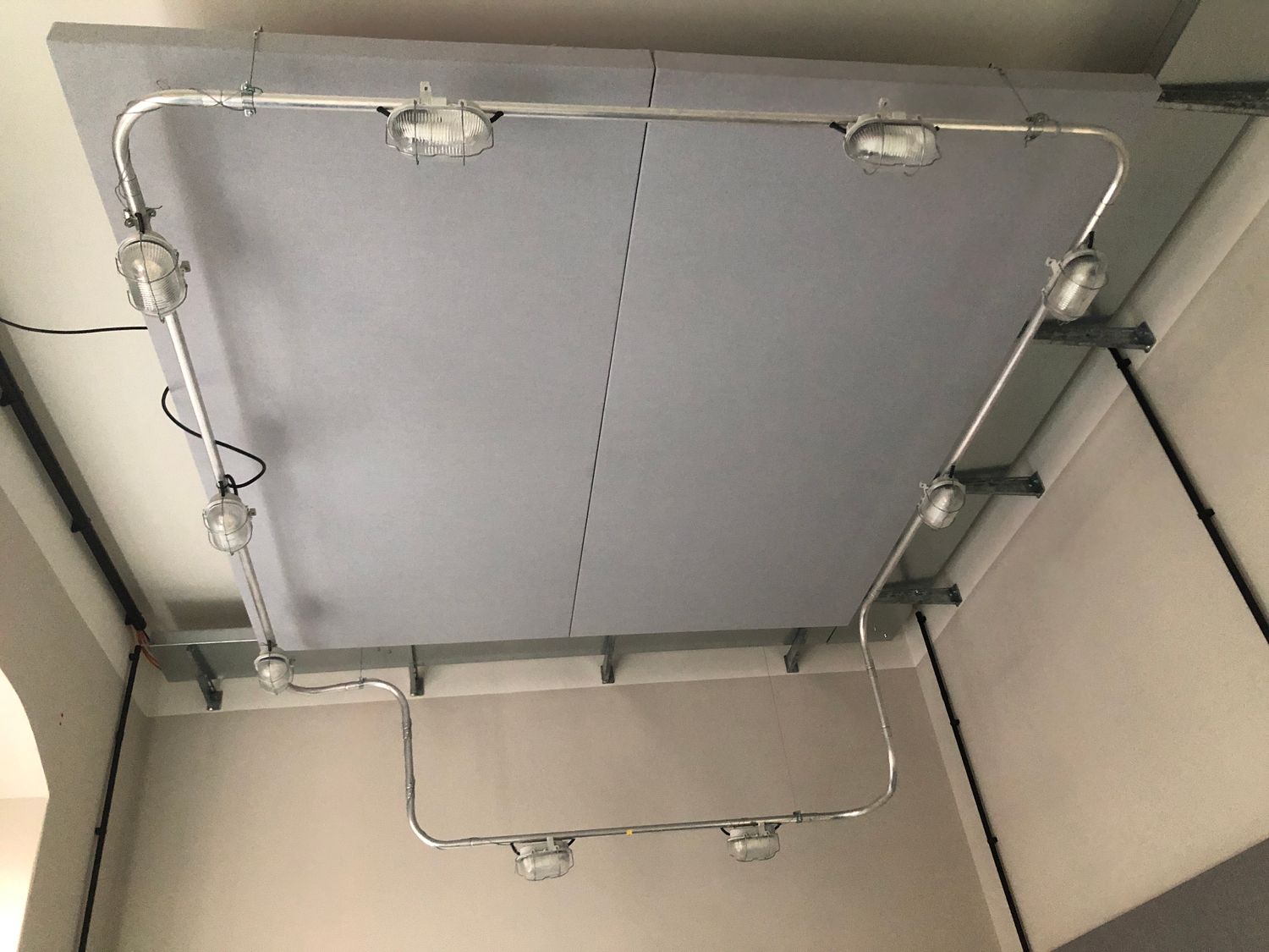 Deckenleuchte Lampe Leuchte Rohrengestell 9 Leuchten