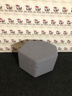 Hocker von MDD Model Bazalto in Grau Sessel