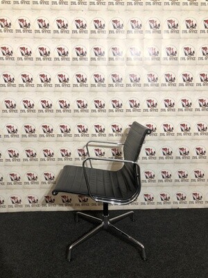 Vitra Aluminium Chair Charles Eames EA 108 Leder Schwarz Nero #1