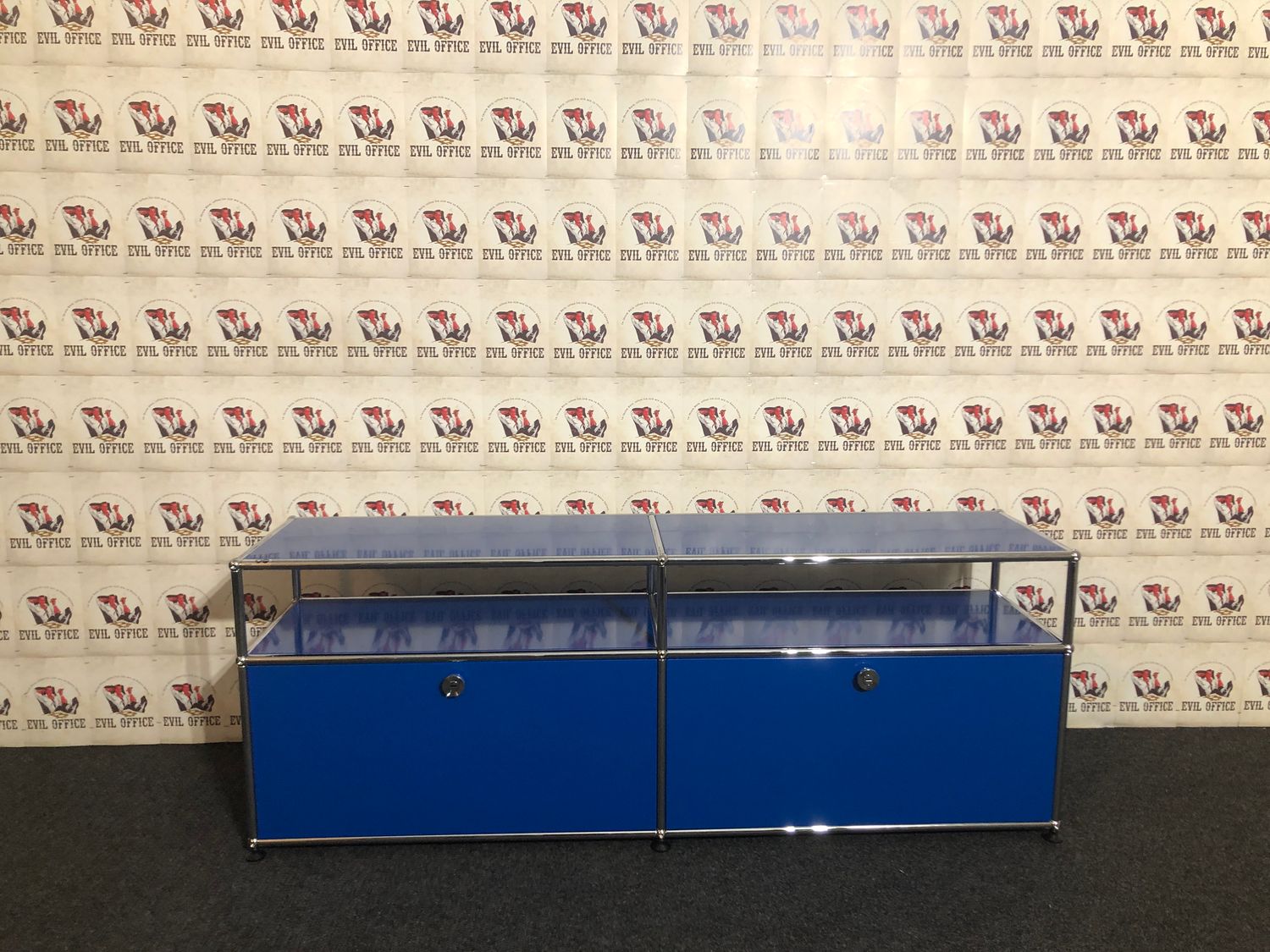 USM Haller Lowboard Enzianblau Sideboard Softclose Design