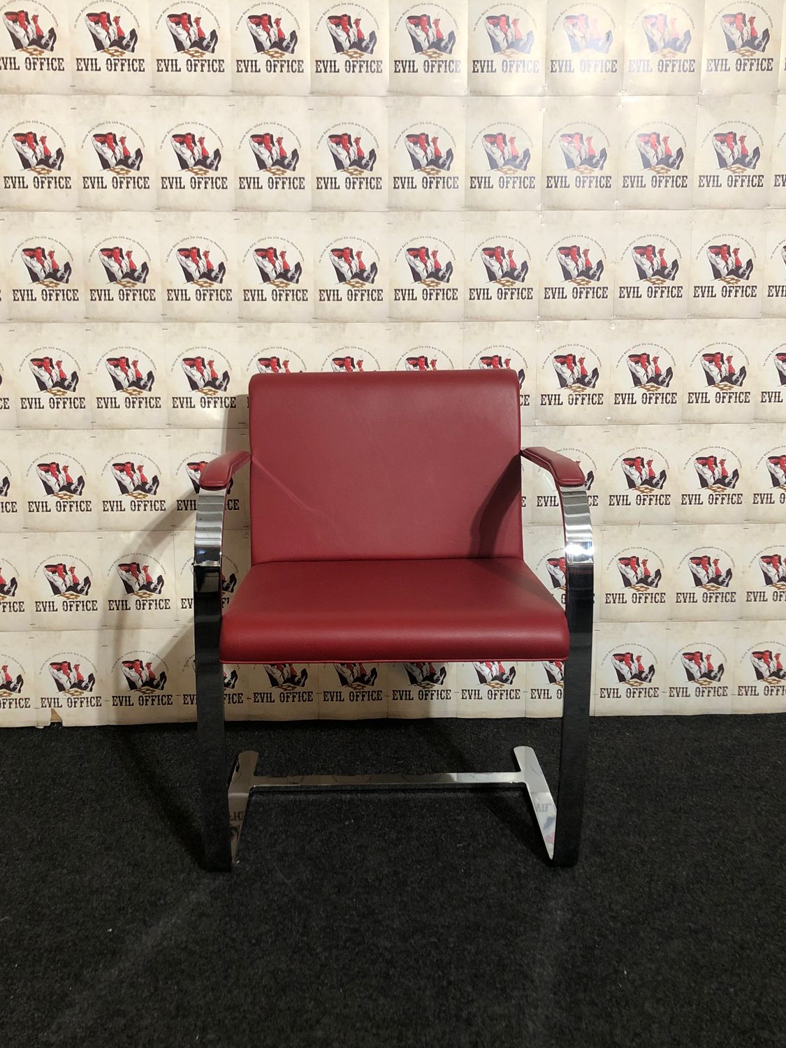 Stuhl Freischwinger Knoll International Brno Replika Rot Design
