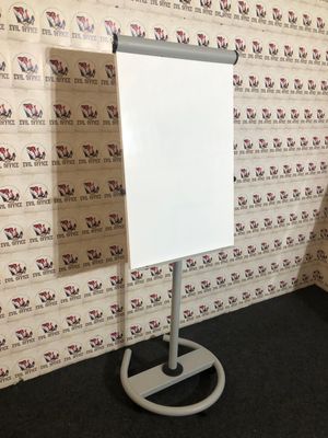 Flipchart Höhenverstellbar von Rocada auf Rollen #2