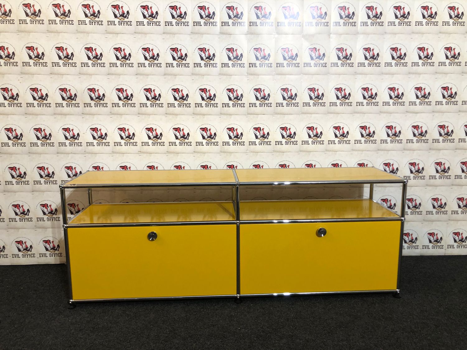 USM Haller Lowboard Goldgelb Sideboard Softclose Design