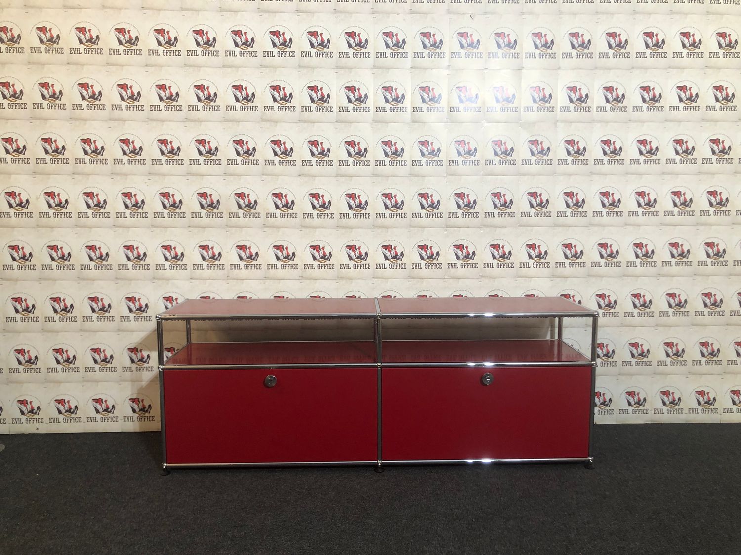 USM Haller Lowboard in Rubinrot Sideboard Softclose Design