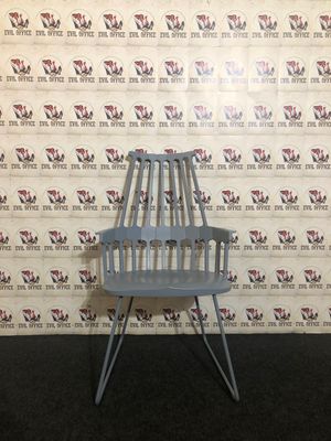 Stuhl von Kartell Comback von Patricia Urquiola mit Kufen in Blaugrau