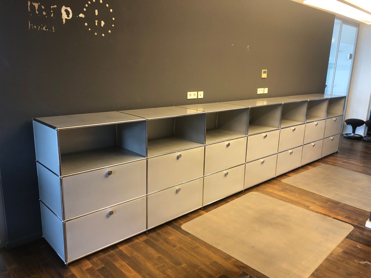 USM Haller Sideboard in Mattsilber Design