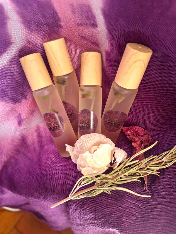 Aura Oils