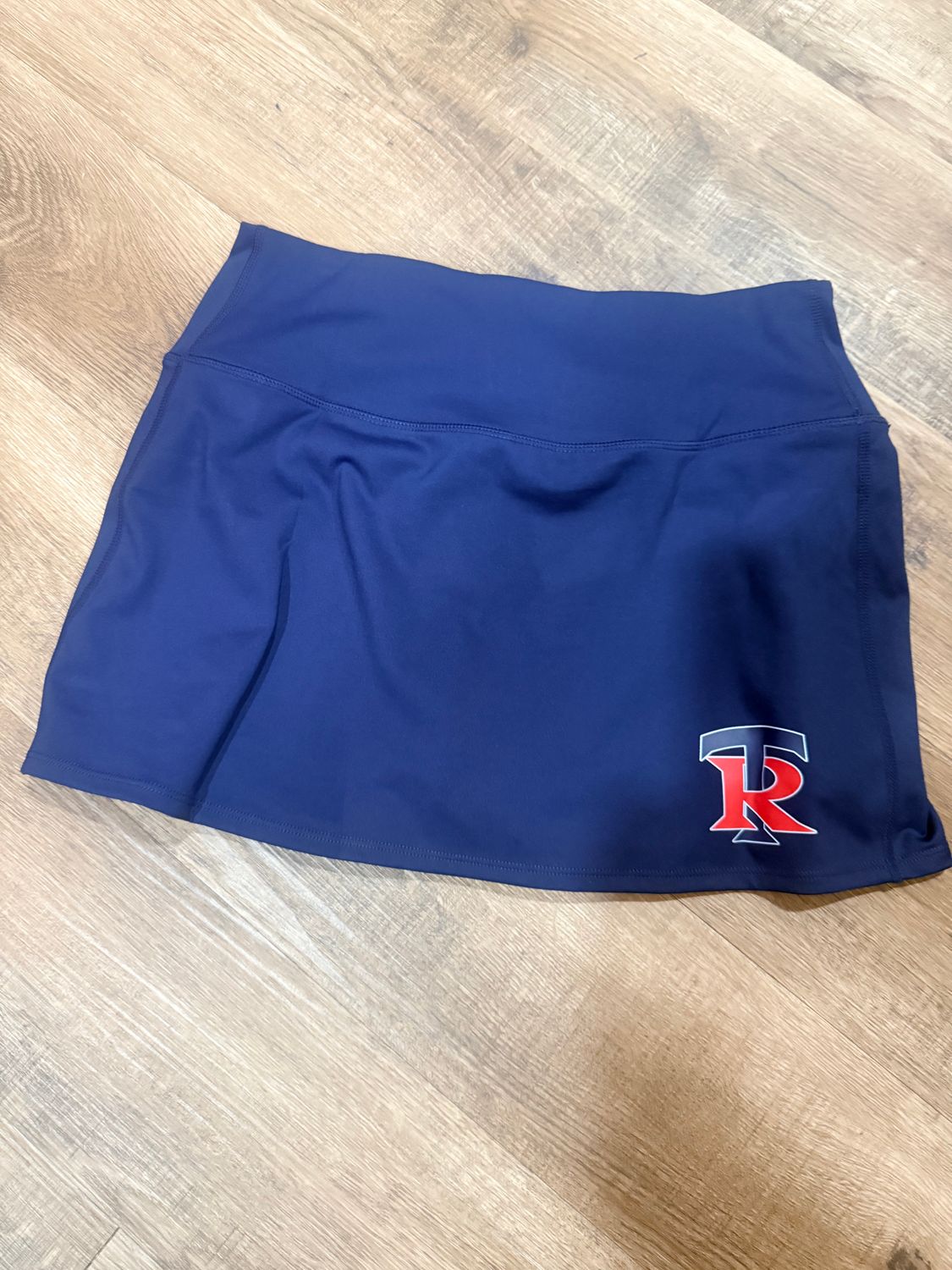 PE Women's Skort